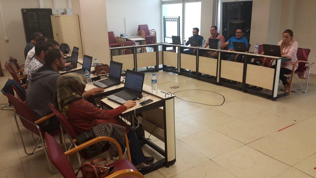 ABİDE 10. Sınıf Okuma Becerilerinin Puanlaması Erzurum'da Yapıldı
